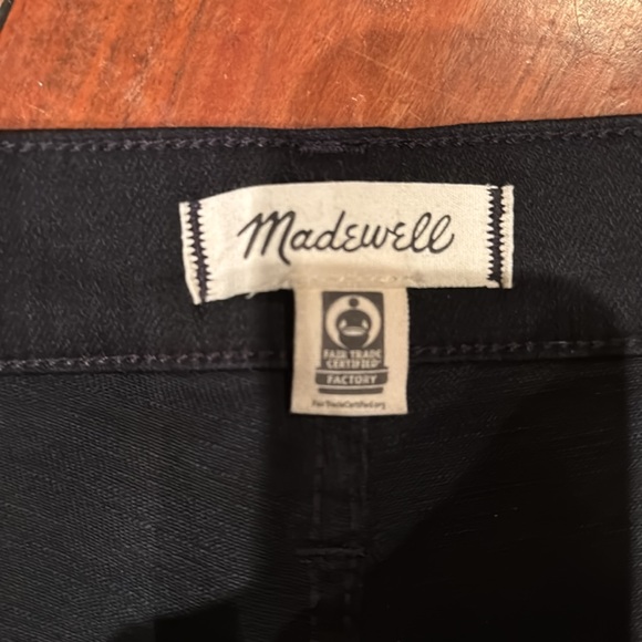 Women's Black Jeans - Picture 2 of 3